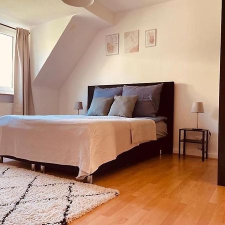 إسن Gemutliche & Komplett Ausgestattete Residenz المظهر الخارجي الصورة